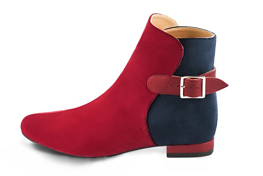 Cardinal red and navy blue women's ankle boots with buckles at the back. Round toe. Flat block heels. Profile view - Florence KOOIJMAN